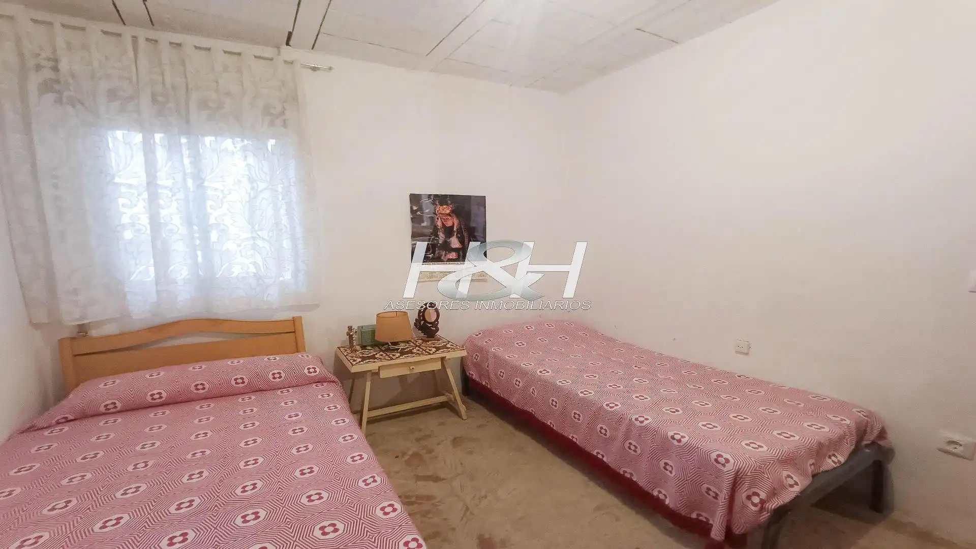 Dormitori de Casa o xalet en venda en Paterna amb Aire condicionat i Terrassa