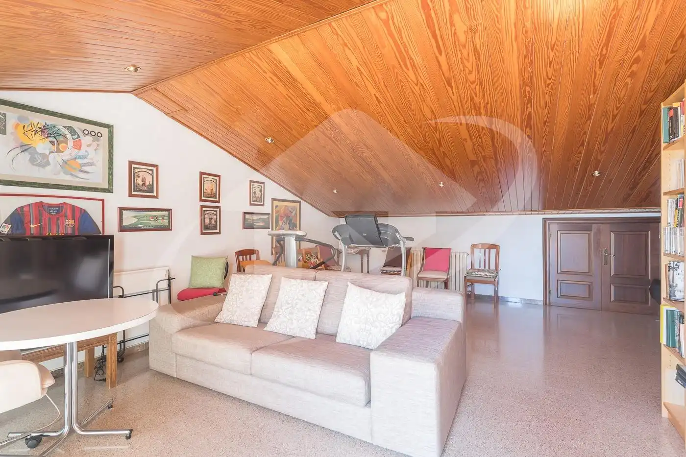 Living room of Houses for sale in Sabadell  with Air Conditioner, Heating and Storage room