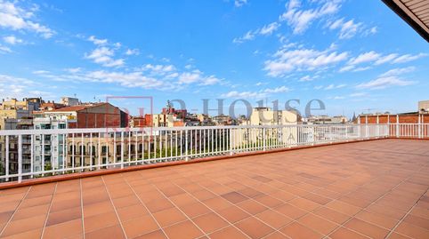 ÁTICO ESQUINERO CON TERRAZA DE 125M2 Y VISTAS PANORÁMICAS A TODA BARCELONA EN SANT ANTONI, imatge 5