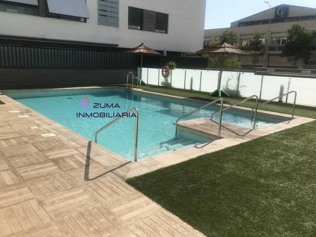 Piso en Alquiler en Los Guindos - Parque Mediterráneo - Santa Paula