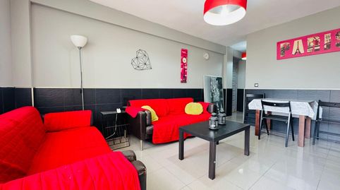 Foto 4 de Piso en venta en La Granja - La Colina - Los Pastores, Algeciras