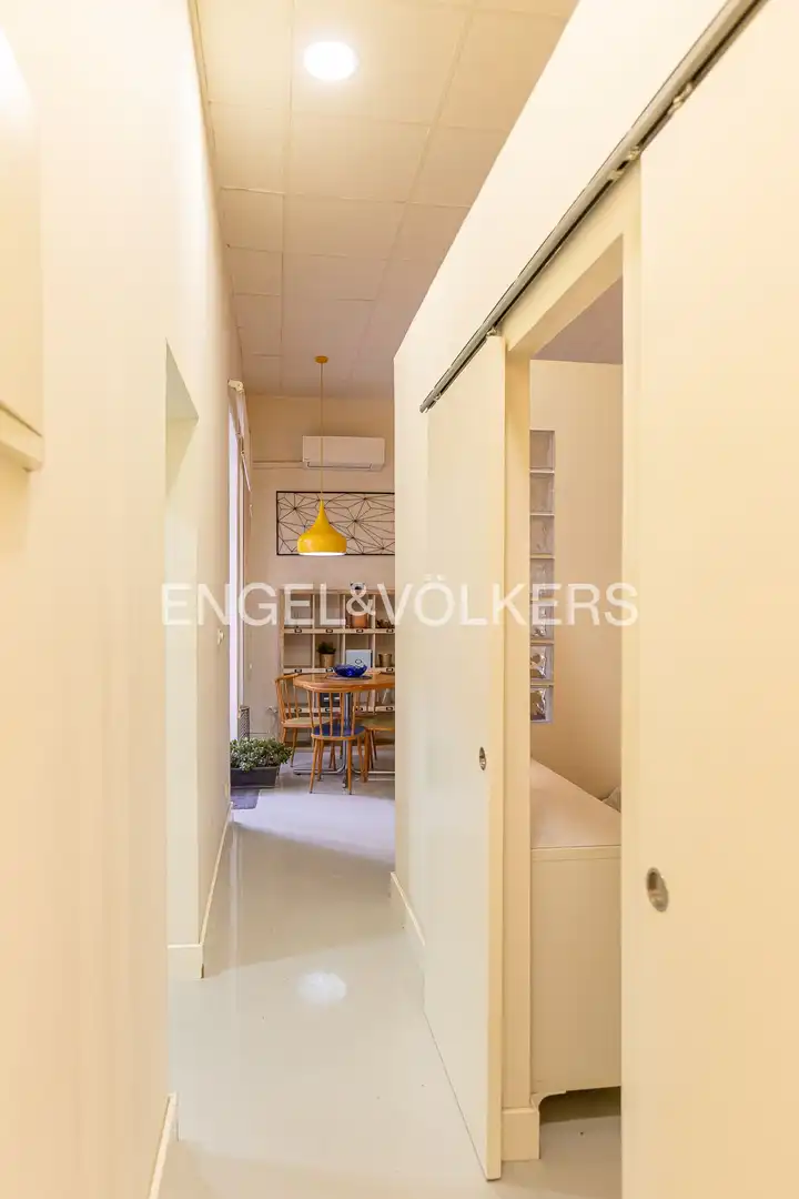 Flat for sale in Madrid  with Air Conditioner, Heating and Terrace
