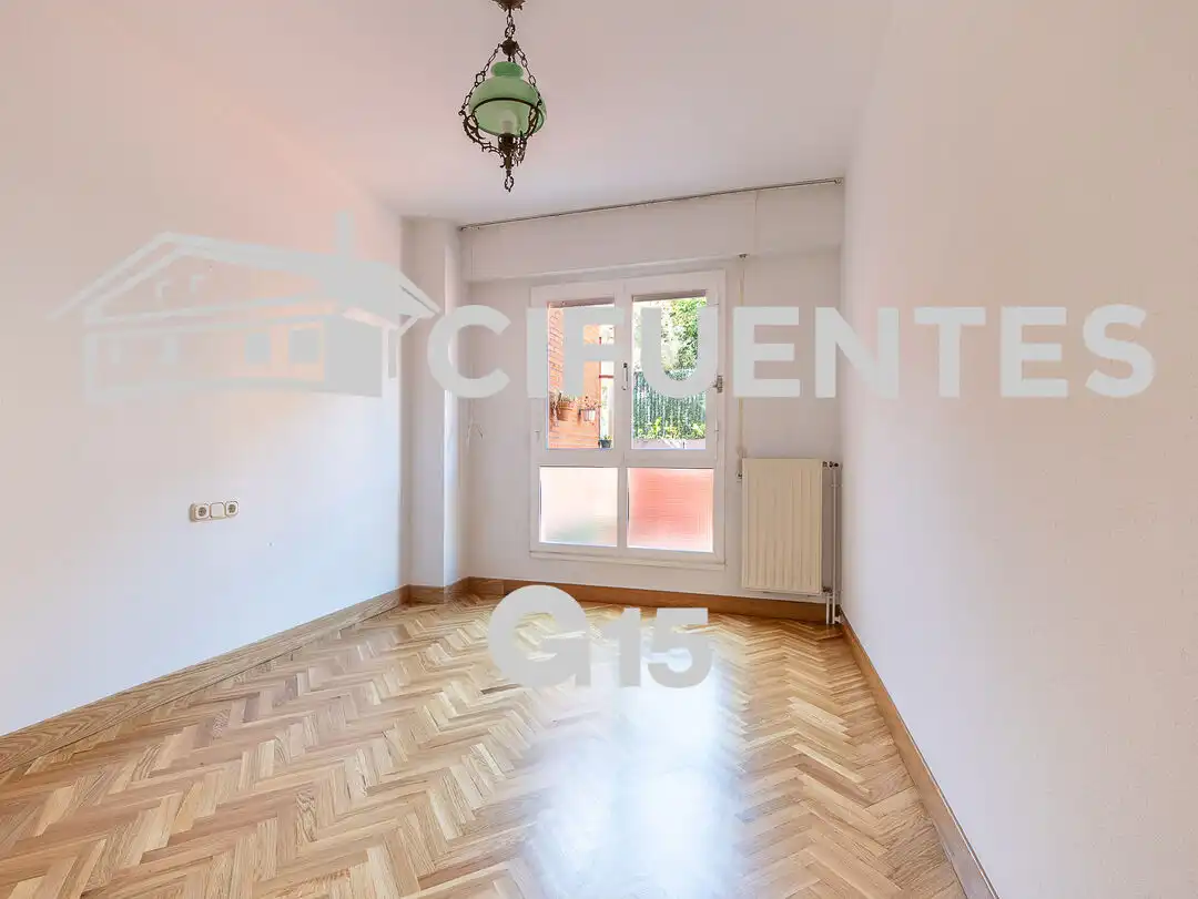 Flat with lift for sale in Txomin Agirre Pasealekua, imagen 27