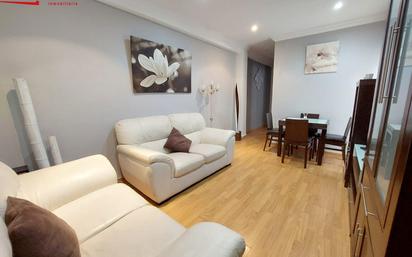 Living room of Flat for sale in  Córdoba Capital  with Heating and Terrace