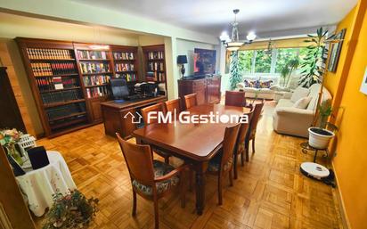 Dining room of Flat for sale in  Madrid Capital  with Air Conditioner and Terrace