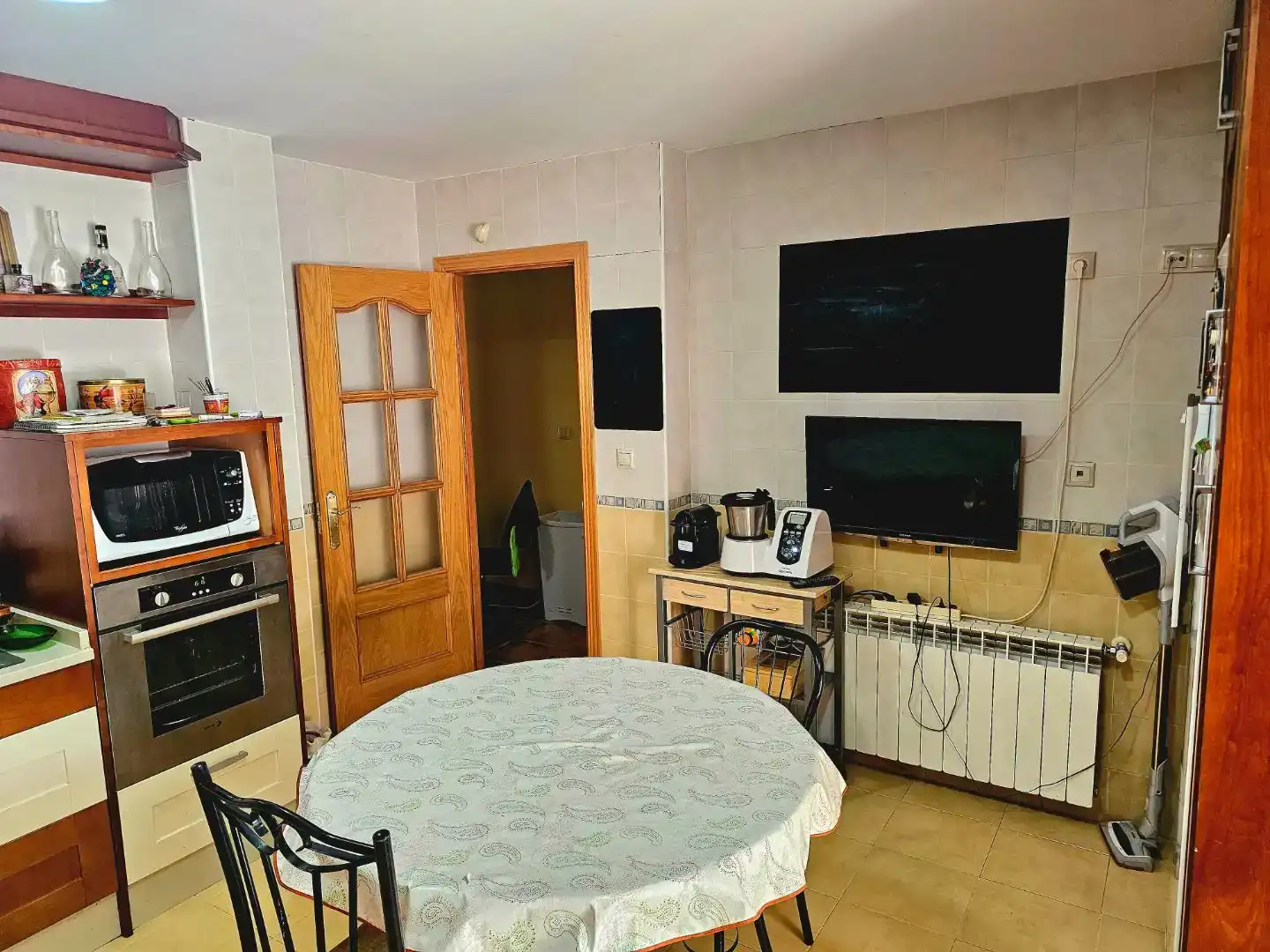 Cocina de Piso en venta en Chillarón de Cuenca con Calefacción, Jardín privado y Parquet