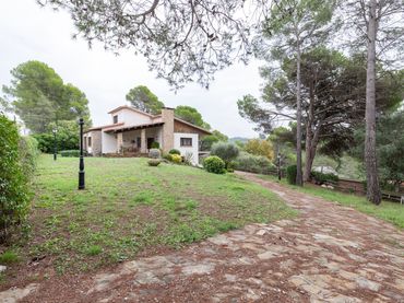 Casa con balcón en venta en VALL D"OR