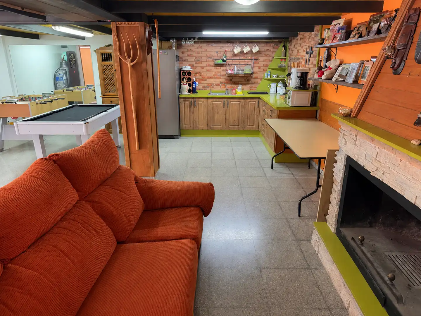 Cuina de Casa adosada en venda en Roquetas de Mar amb Aire condicionat, Terrassa i Traster