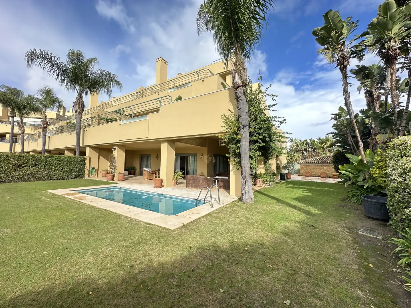 Erdgeschosswohnung mit Pool zum Verkauf in Puerto de Sotogrande - La Marina, imagen 2