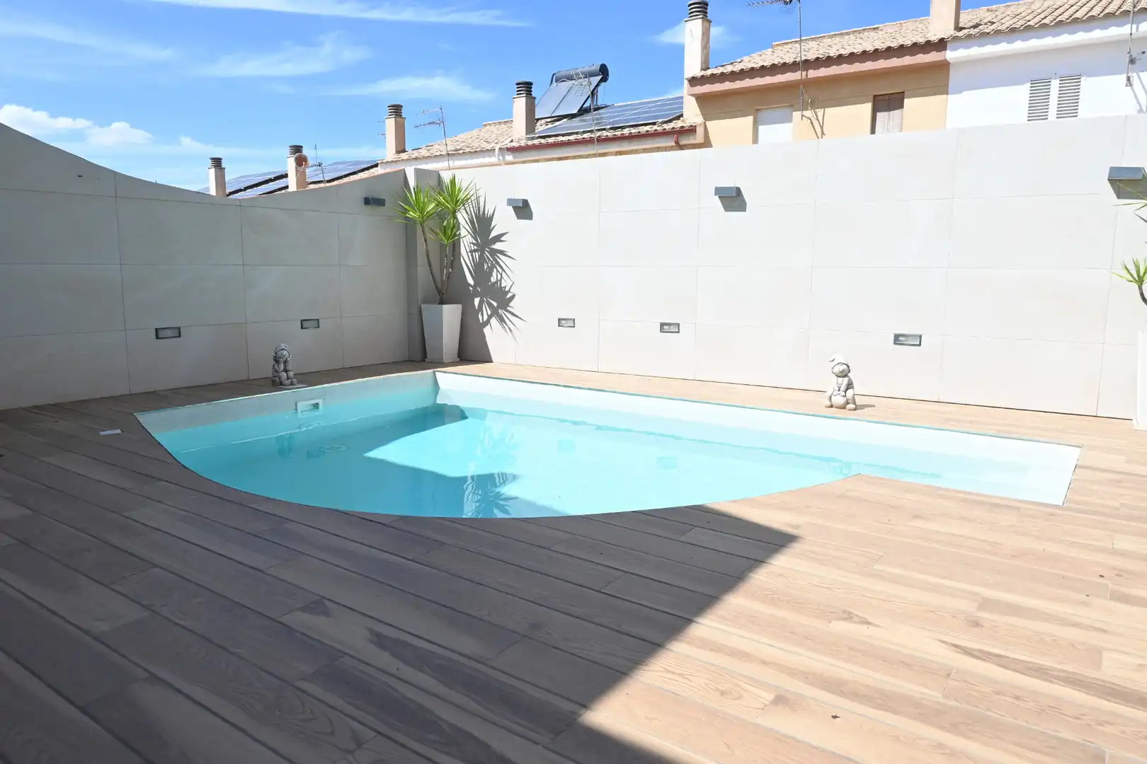 Piscina de Casa adosada en venta en Las Gabias con Aire acondicionado, Calefacción y Terraza