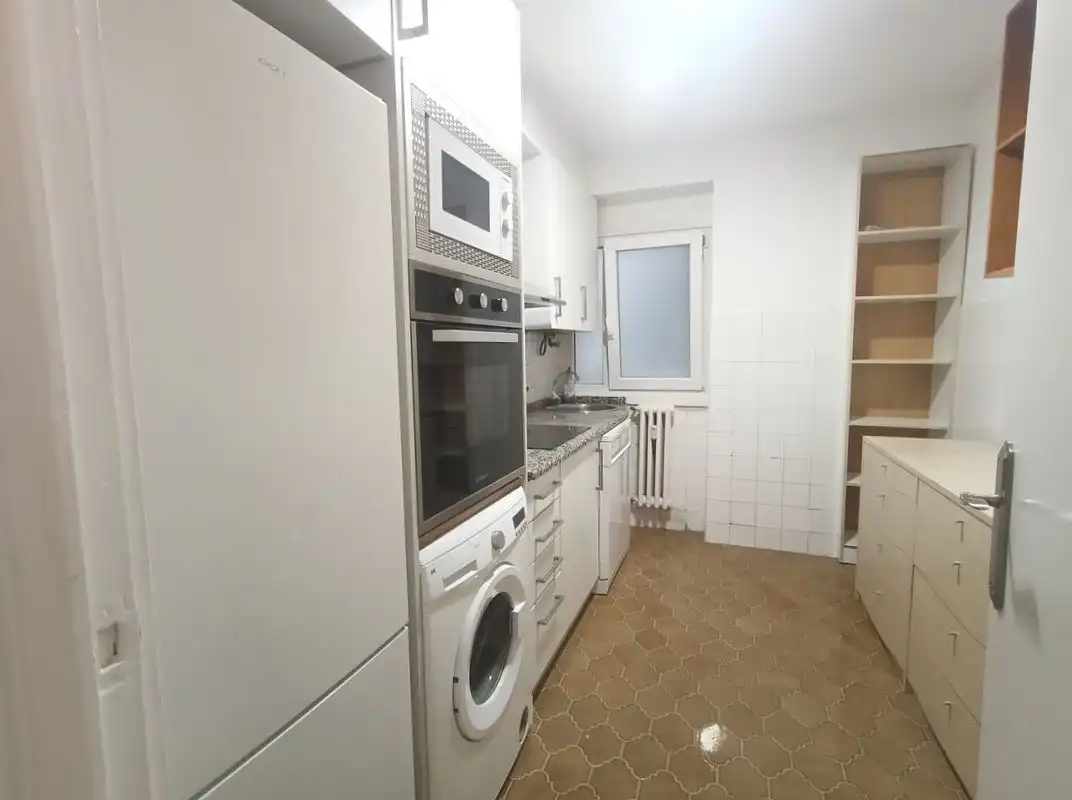 Flat for rent in Plaza los Olmos, 2, Barañáin / Barañain