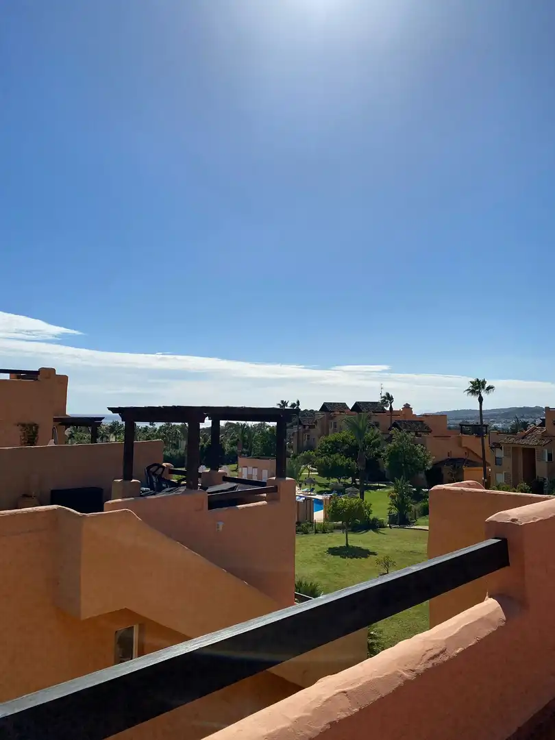 Àtic amb piscina en venda a Marina de Casares, imagen 15