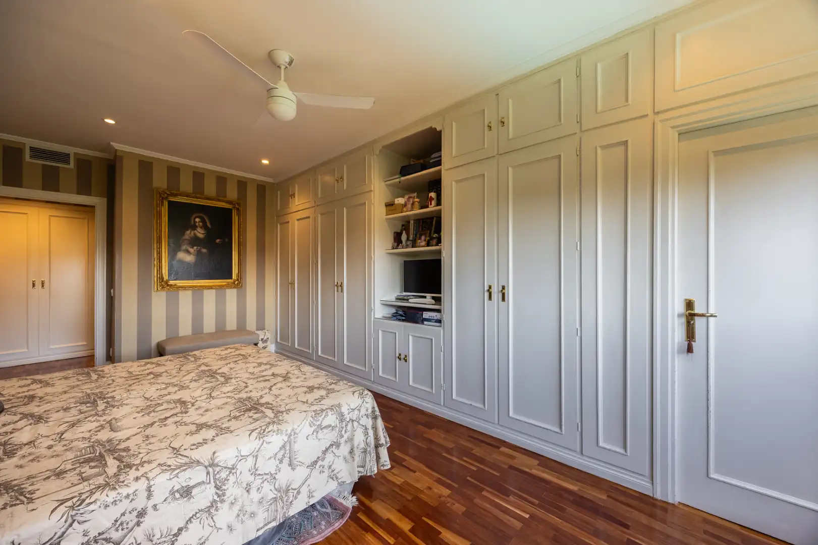 Habitación de Piso en venta en Madrid con Aire acondicionado, Calefacción y Jardín privado