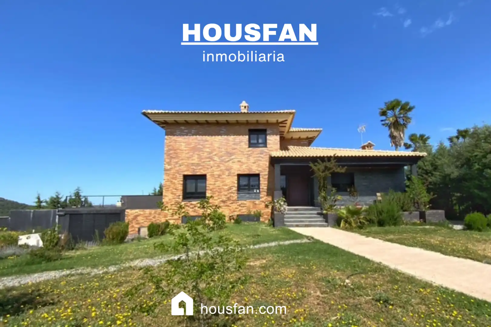 Vista exterior de Casa o xalet en venda en Cáceres amb Aire condicionat, Calefacció i Jardí privat