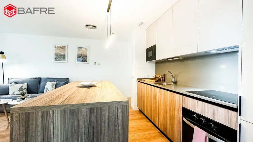 Wohnung zur Miete in Av. del Puente Cultural, Dehesa Vieja - Puente Cultural