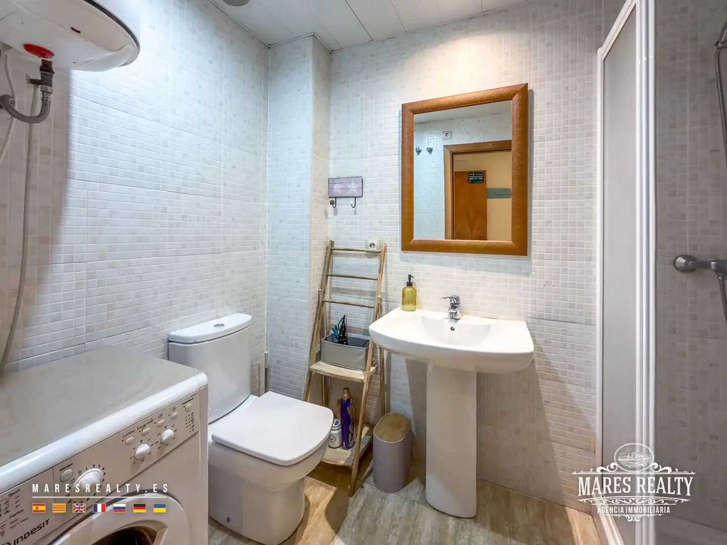 Bathroom of Flat for sale in Lloret de Mar  with Air Conditioner and Heating