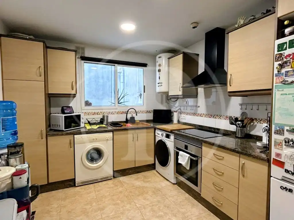 Cocina de Apartamento en venta en Silla con Aire acondicionado y Balcón