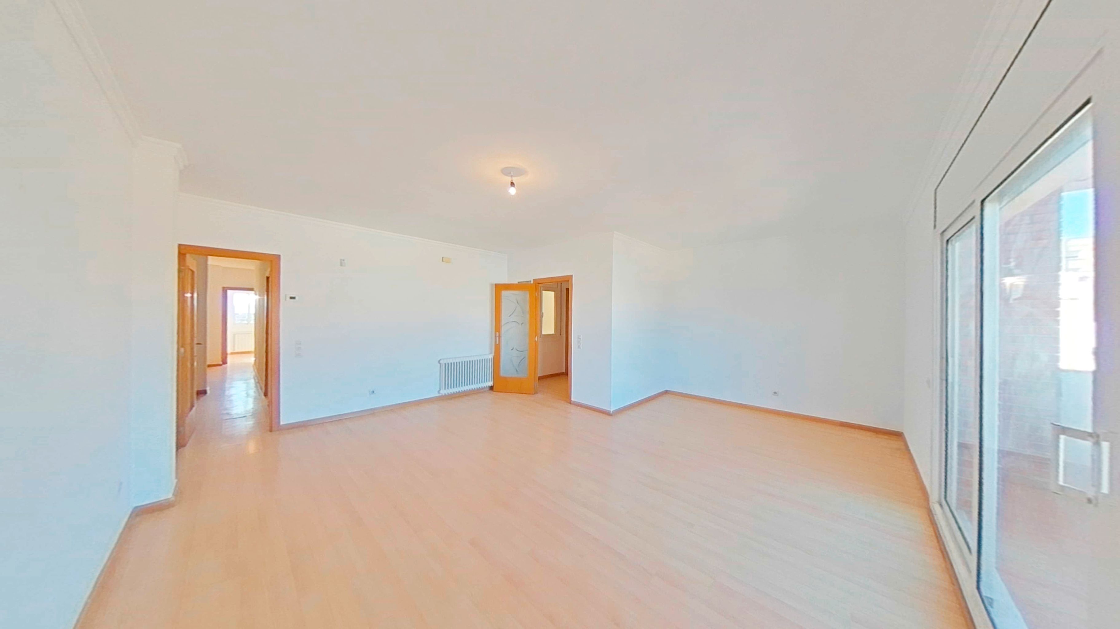 Living room of Flat for sale in Sabadell  with Heating, Terrace and Oven