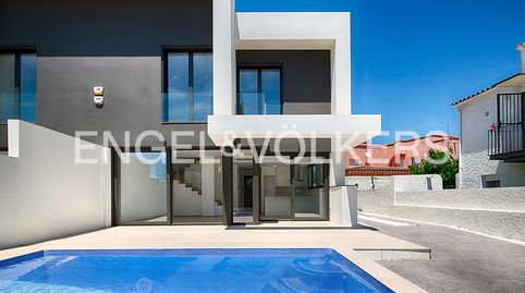 Casa de obra nueva en una ubicación inmejorable
