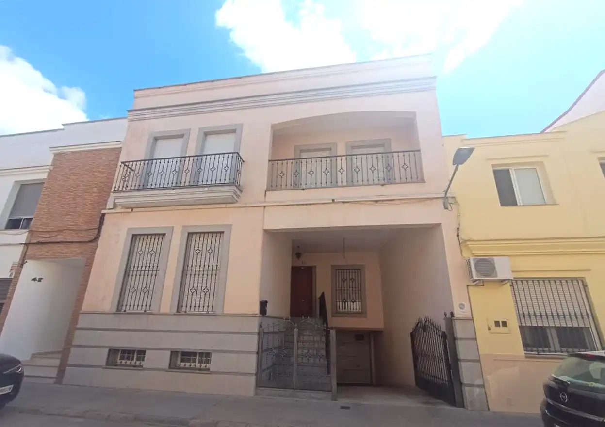 Casa adosada en venta en Castillo De La Encomienda, Villanueva de la Serena