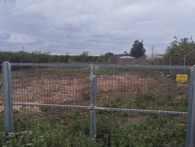 Terreno en Alquiler en Vereda Desamparados en Desamparados - Hurchillo - Torremendo