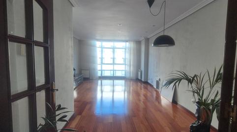 Foto 3 de Pis de lloguer a Plaza España - Corte Inglés, Pontevedra