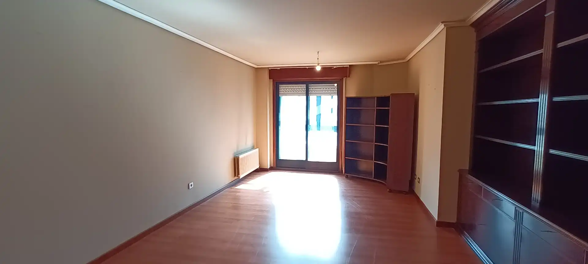 Living room of Flat for sale in Vigo   with Storage room and Balcony