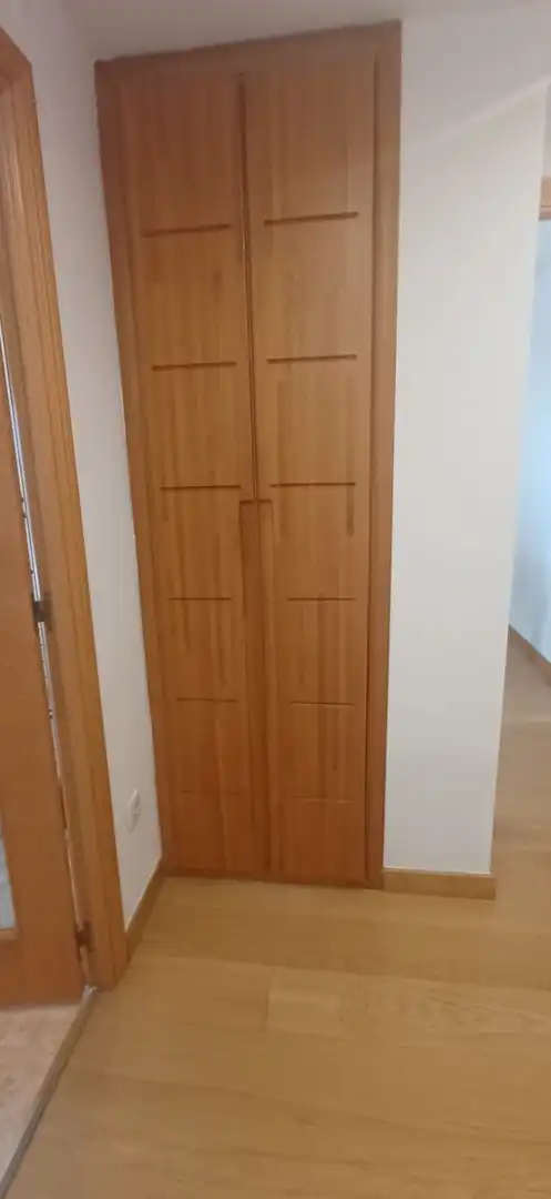 Schlafzimmer von Wohnung zur Miete in Lleida mit Klimaanlage, Heizung und Terrasse