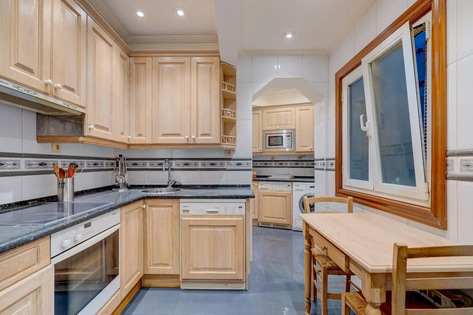 Flat with lift for sale in Amara - Berri, imagen 46