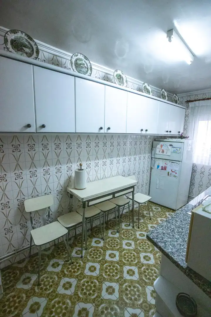 Cocina de Piso en venta en Santander con Calefacción y Amueblado