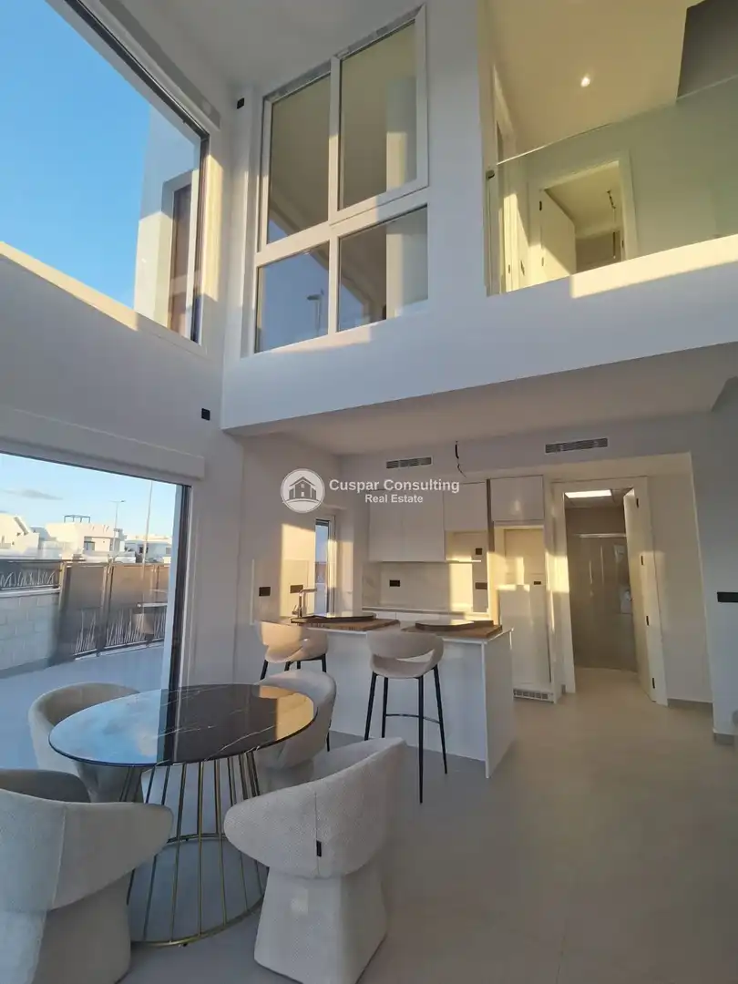 Chalet con piscina en venta en La Herrada, imagen 7