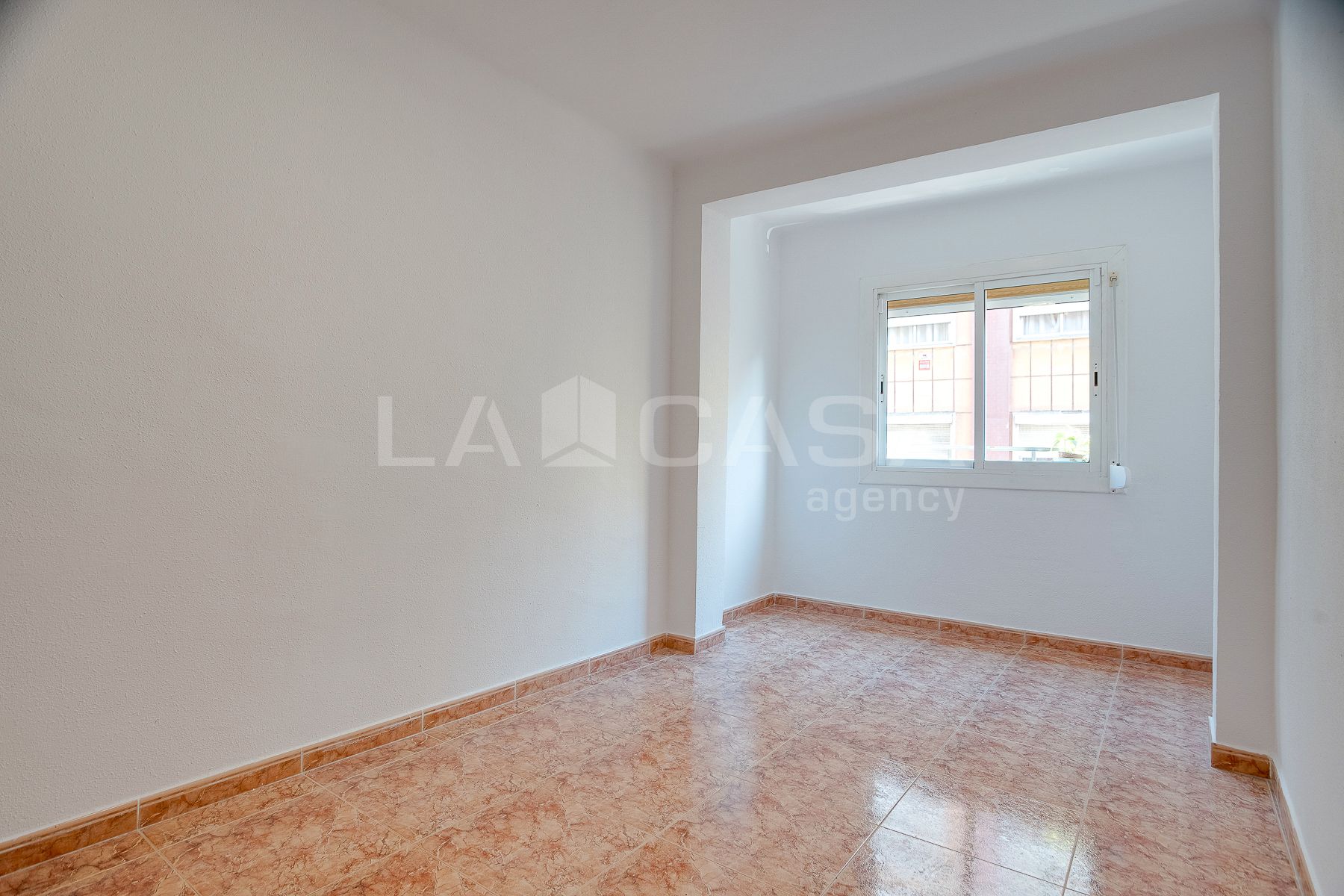 Bedroom of Flat for sale in L'Hospitalet de Llobregat