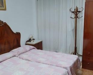 Dormitori de Pis en venda en  Sevilla Capital amb Aire condicionat, Parquet i Terrassa