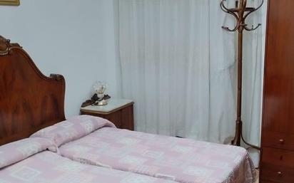 Dormitori de Pis en venda en  Sevilla Capital amb Aire condicionat, Parquet i Terrassa
