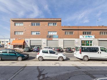 Nave industrial en venta en Avenida JUNCARIL 128
