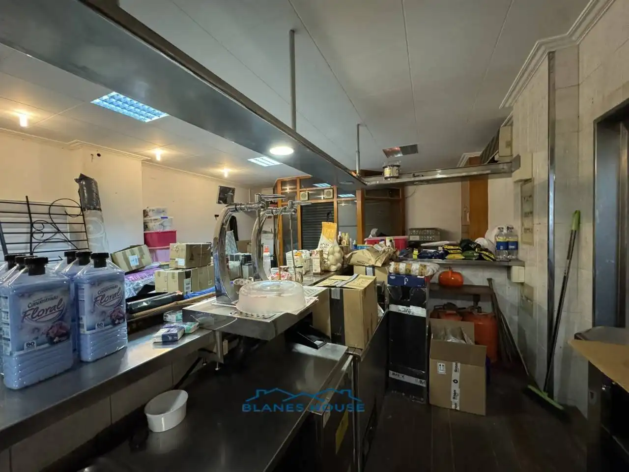 Cuina de Casa o xalet en venda en Blanes amb Terrassa