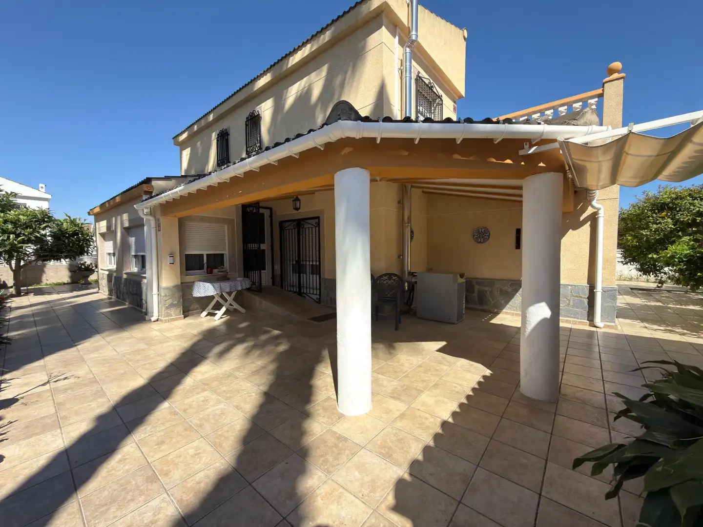 Vista exterior de Casa o xalet en venda en Gandia