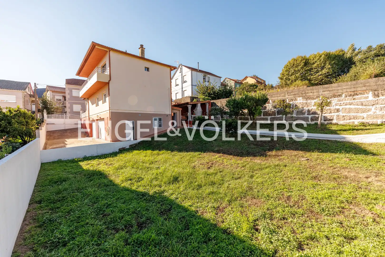 Exterior view of Houses for sale in Vigo   with Heating, Private garden and Terrace
