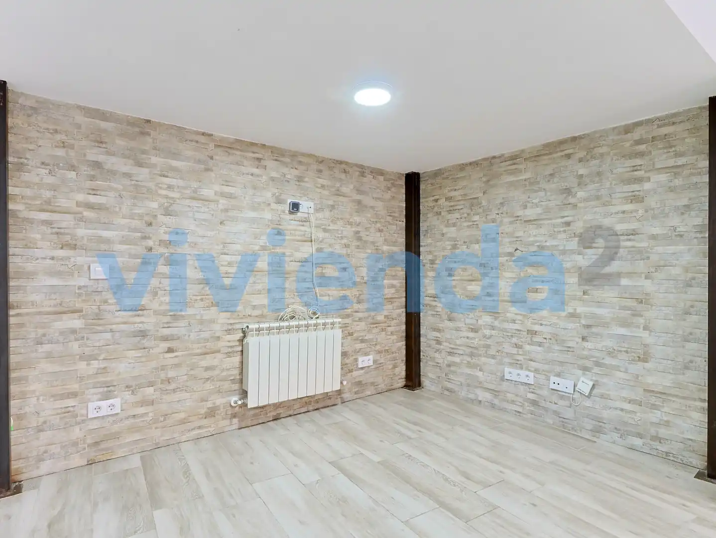 Piso en venta en Madrid con Calefacción y Balcón