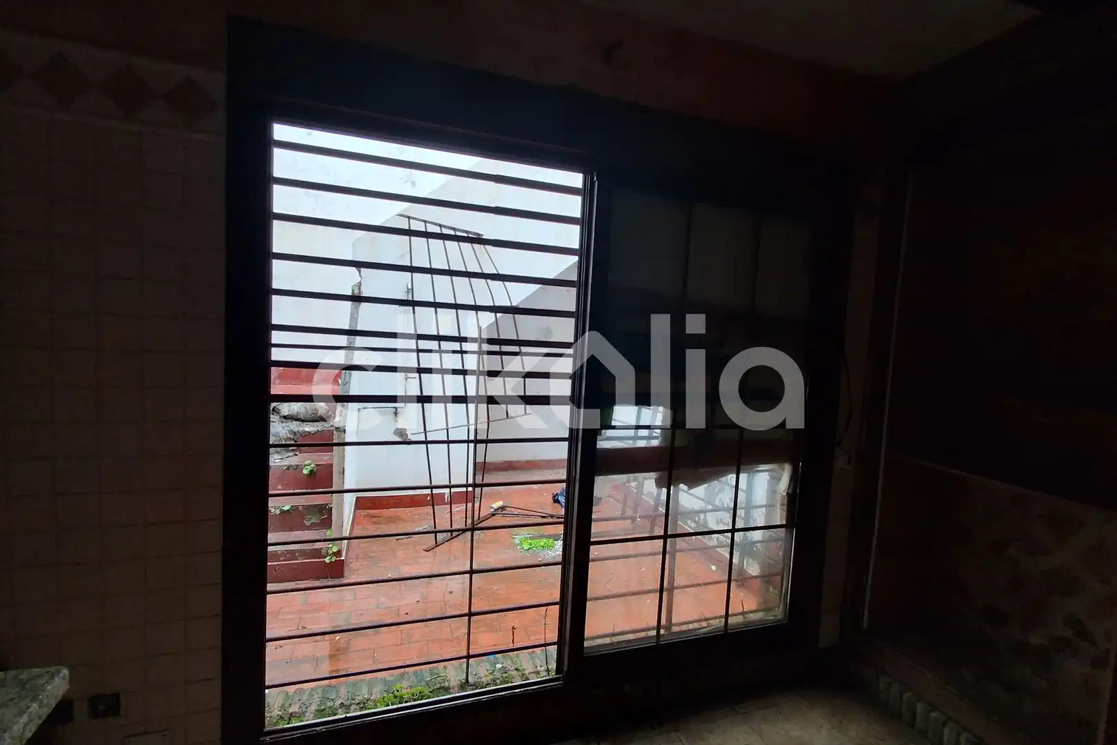 Houses for sale in Algeciras  with Terrace and Storage room