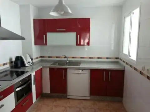 Flat for rent in Calle Comunera María Pacheco, 512, Los Pacos