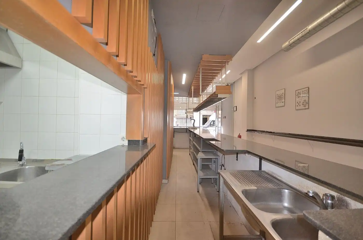Local comercial en venta en Calle ramon gallud 59, imagen 25