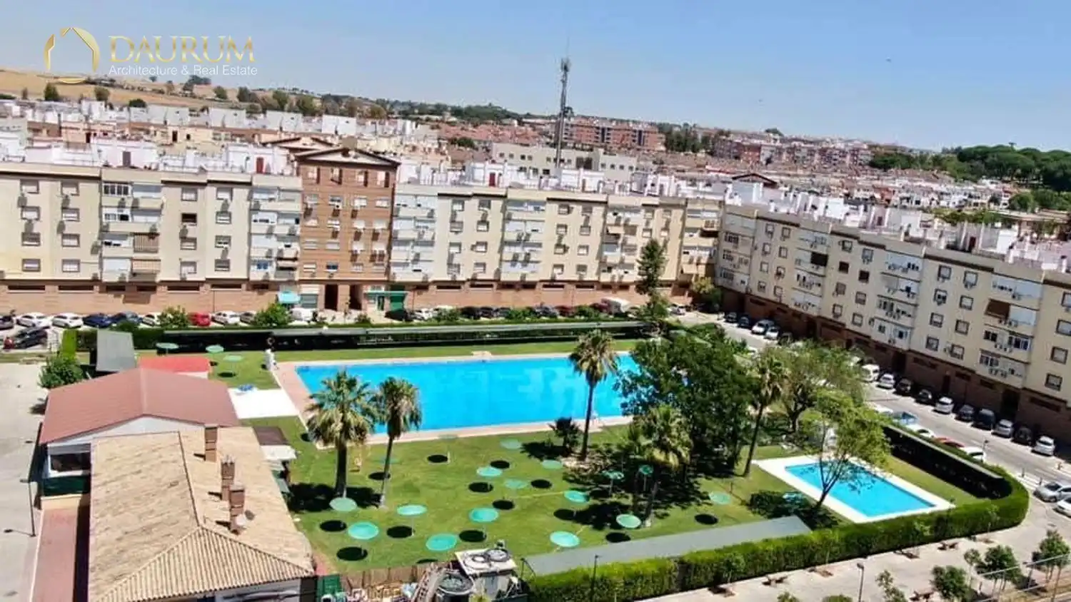 Vista exterior de Piso en venta en Montequinto con Aire acondicionado, Calefacción y Terraza