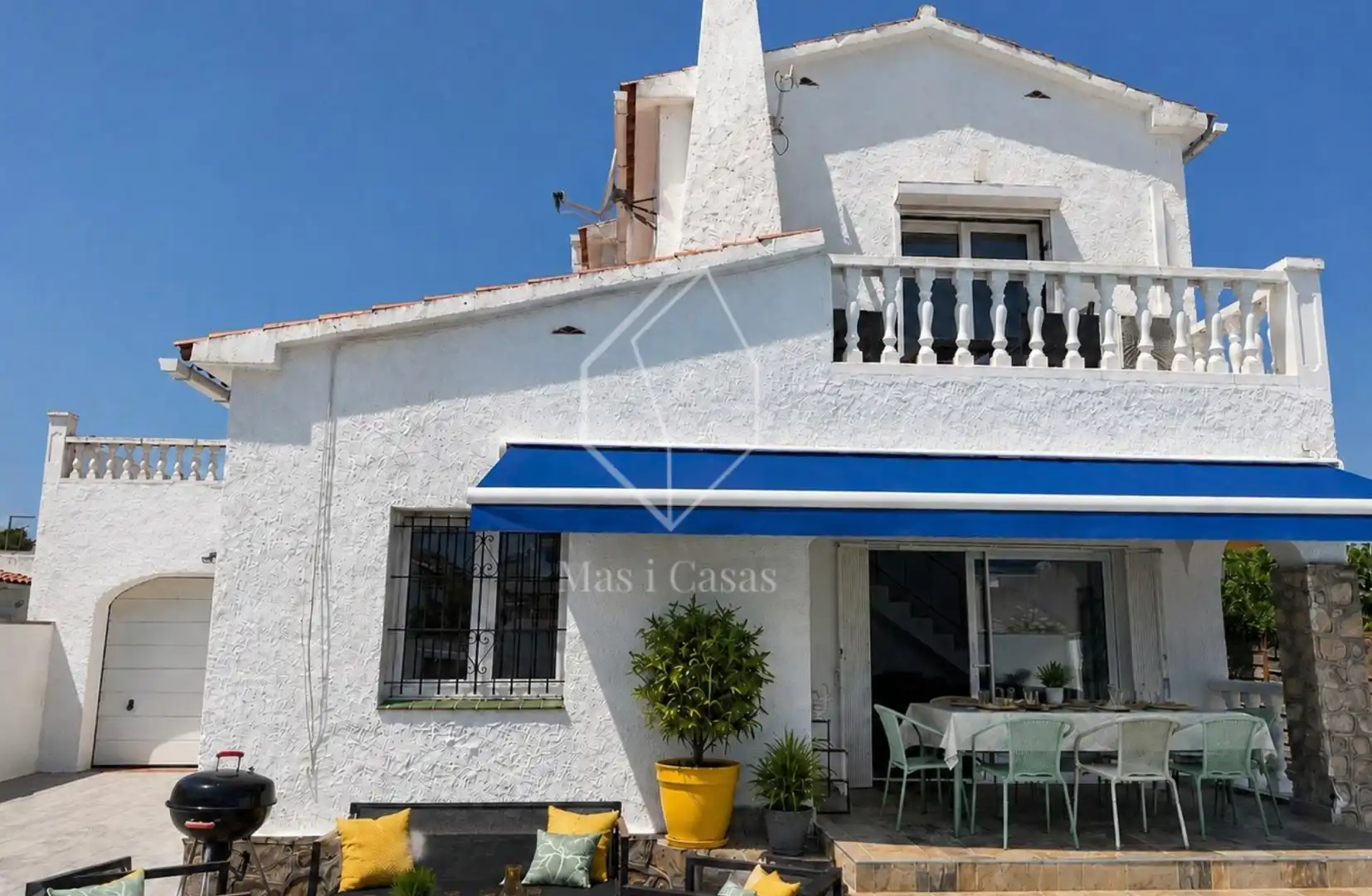 Außenansicht von Haus oder Chalet zum Verkauf in L'Escala mit Klimaanlage, Privatgarten und Terrasse