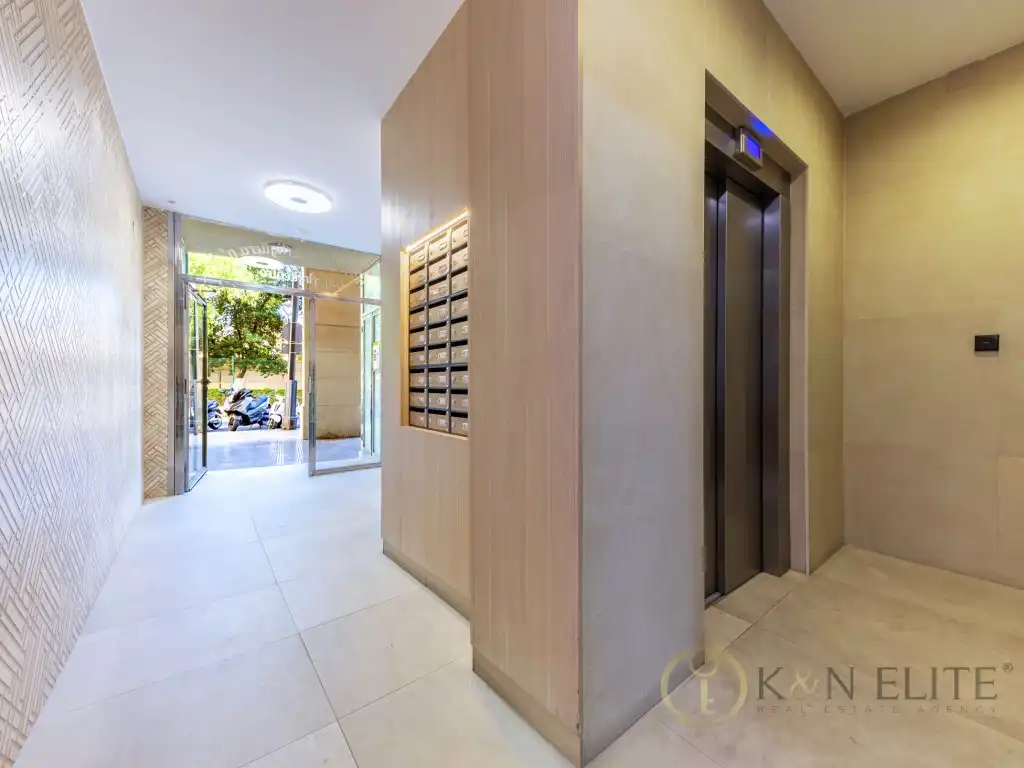 Flat with pool for sale in Avenida Aiguera, imagen 24