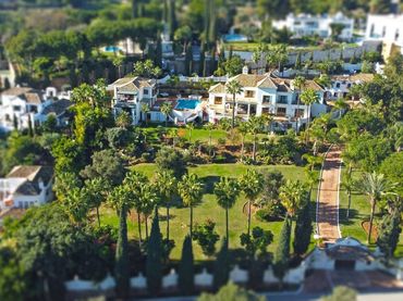 Casa con balcón en venta en El Paraíso
