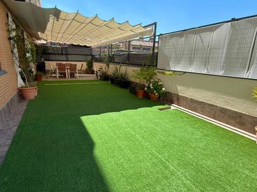 Pis amb piscina en venda a Las Cañas
