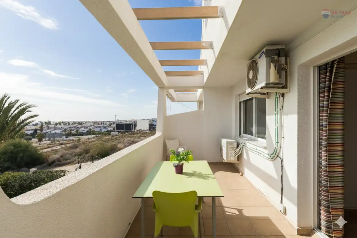 Apartament amb piscina en venda a Calle Vera Colina, imagen 23