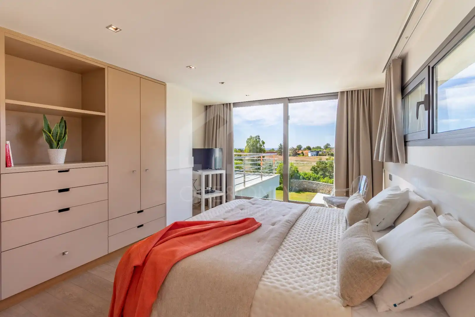 Habitación de Casa o chalet en venta en Mont-roig del Camp con Aire acondicionado, Calefacción y Jardín privado