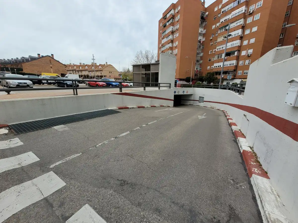 Garage for sale in Calle de Valladolid, 8, La Serna
